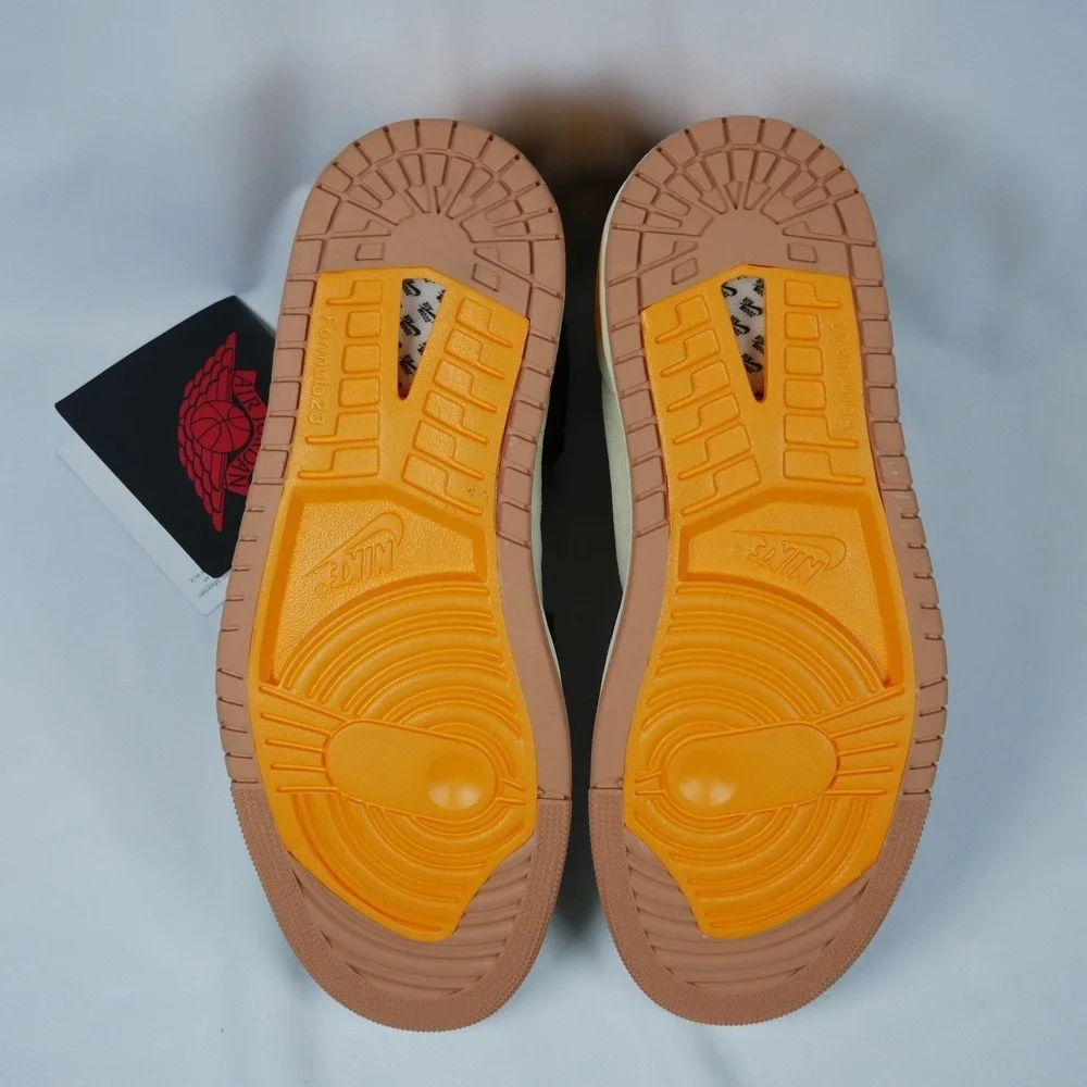 Air Jordan 1 Zoom CMFT 2 Muslin Celestial Gold Black DV1307-100‎ Mens 9.5
